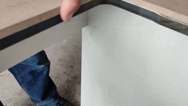 установка мойки в столешницу из компакт ламината Fundermax смотреть онлайн