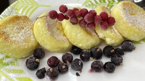 Больше ваши сырники не разлезутся на сковороде! Проверенный рецепт идеальных сырников!