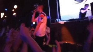 OBLADAET | концерт | Москва | Прыгнул в зал.