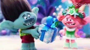 1 week of trolls holiday in harmony movie ✌????????