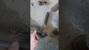 Кузнечные (стуловые) тиски. Небольшое оживление, подготовка к работе.