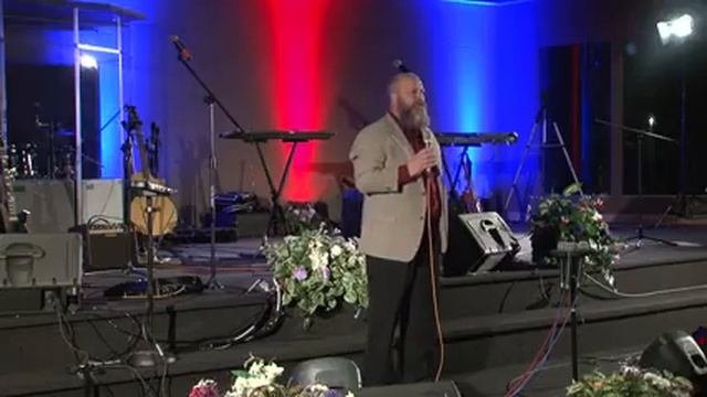 День Святый, благий. Воспоем Христу.