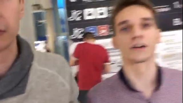 Аэропорт Бангкока. смотреть онлайн