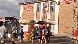 Едем в Анапу на поезде РЖД 156М. Станции Лихая и Ростов-на-Дону. 13 августа  2016 г.