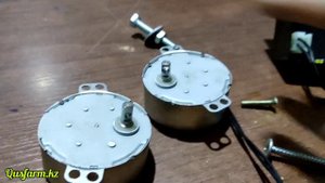Инкубатор несушка 104/77 обзор двигателя,моторчика.Ремонт