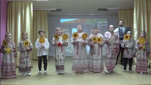 "У нашей у Дуни" - русская народная песня