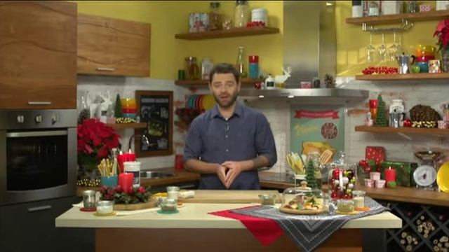 Салат "Сабросо" с сыром "Неаполитанский". Сырные рецепты Сергея Калинина смотреть онлайн