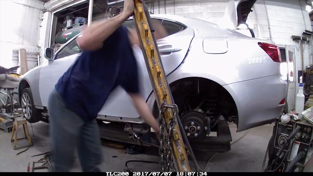 2011 Lexus IS250 AWD driver side hit with air bag deployment time lapse repair смотреть онлайн
