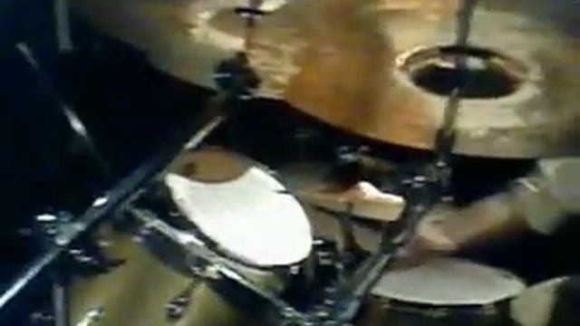 Input-out bomb 1.3gp смотреть онлайн