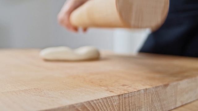 ?Wan Tan in Hühnersuppe (selbstgemachte Teigblätter)【chinesisch kochen rezepte】 смотреть онлайн