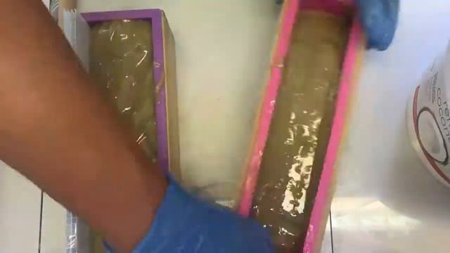 Homemade Turmeric  Bentonite Shampoo Bar Cold Process Soap手工冷皂 - From Lisas Natural Shop