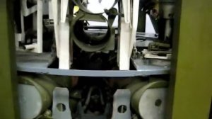 Автомат заряжания танка Т-72. Установка типа выстрела на ЗУ.