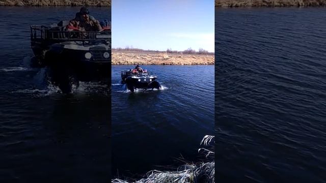 Квадроцикл Ястреб, ходим по воде смотреть онлайн