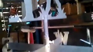 Правильный флюгер на крышу.