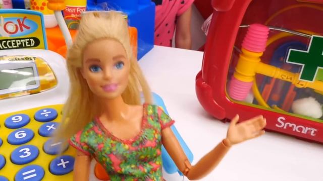 Весёлые игры для девочек - Кукла Барби и Лучшие подружки! - Видео для детей с игрушками