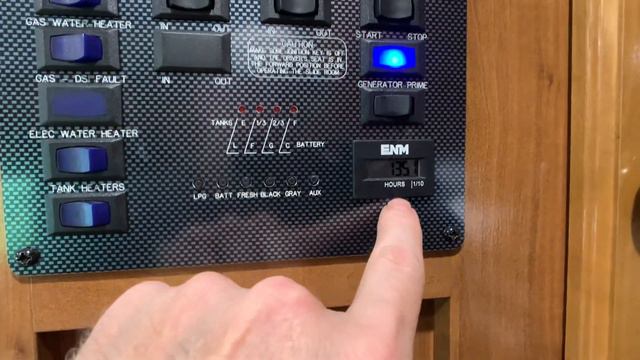 2017 Coachmen Leprechaun 260DS Class C Motorhome Walk-Around Video смотреть онлайн