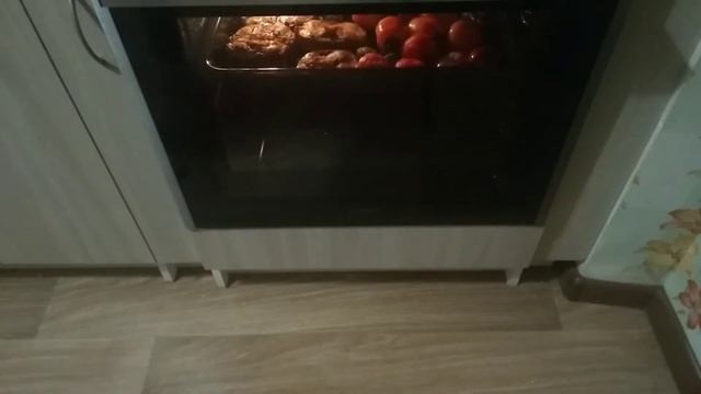 Как запечь стейки белого амура в духовке с овощами. Или кабачковая икра в духовке за 20 минут.
