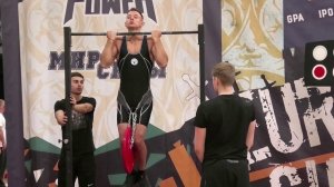 Подтягивания и отжимания многоповторные с доп. весом.