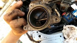 Замена масляного теплообменника Peugeot 4007 2.2 дизель. (31)