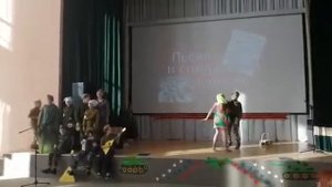Инсценировка военной песни "Смуглянка"