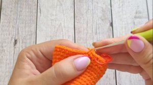 ?МОРКОВКА ПОГРЕМУШКА ВЯЗАНАЯ КРЮЧКОМ?crochet carrot rattle?Gehäkelte Karottenrassel