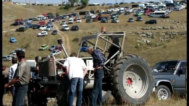 Tractor Races - Тракторные соревнования