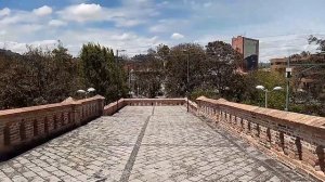 Ecuador-Cuenca. Наш город Куэнка где лето круглый год.