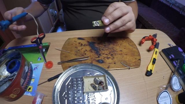 Ремонт электронной зажигалки. Замена спирали. Нудное видео. смотреть онлайн