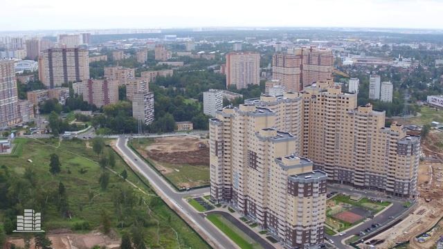 ЖК «Одинбург» (аэросъемка: 04.09.2016) смотреть онлайн