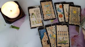 Что у него происходит с другой? Его отношения с соперницей. 🔮Расклад таро.