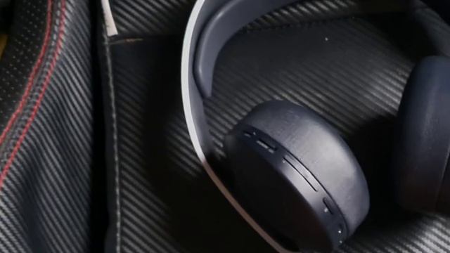 PS5 Pulse 3D headset Review - is it worth it? смотреть онлайн