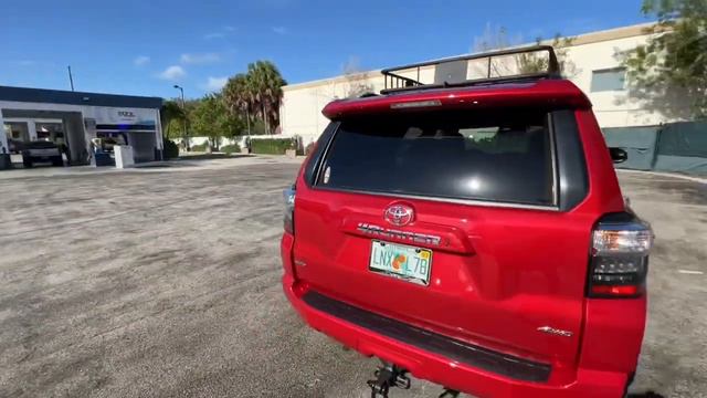 2021 Toyota 4Runner at the self serve car wash смотреть онлайн