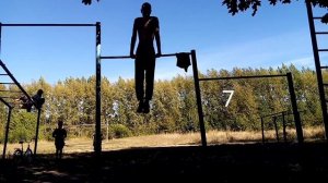 10 чистых выходов силой.