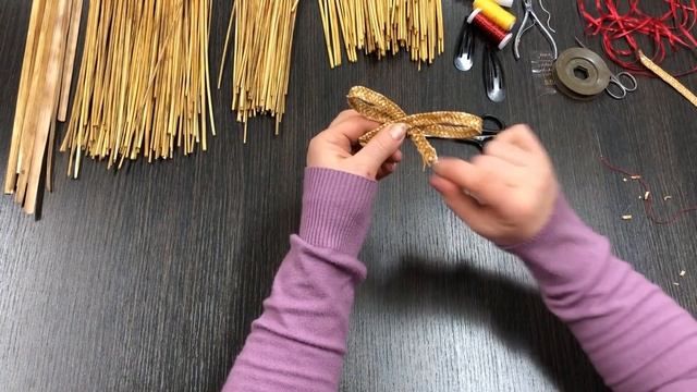 Мастер-класс "Елочная игрушка - бантик" смотреть онлайн