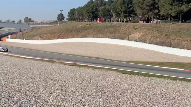 2022 F1 Testing Day 2 Best Moments - F1 Testing 2022 Barcelona Highlights