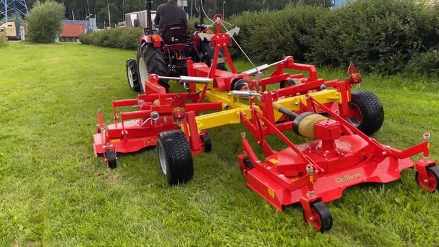 Косилка для кошения газонов большой площади. Прицепная косилка к трактору. смотреть онлайн