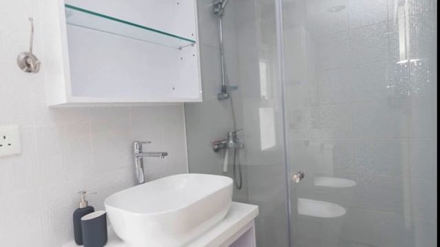 CHIC SOHO ONE BEDROOM DESIGNER APARTMENT  | Hong Kong