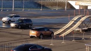 Эвок на полосе препятствий