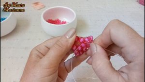 Как сплести вазочку из бусин - мастер класс. Часть 2