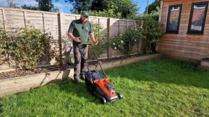 Black and Decker Test & Review - Cordless 36V Battery Lawn Mower