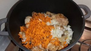 Тушенная картошка с курицей