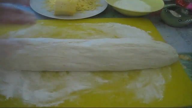 Пышные лепёшки Лангош на дрожжевом тесте