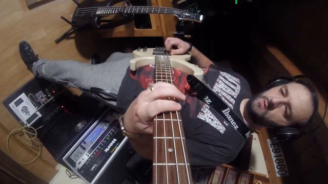 Måneskin | Zitti e Buoni | BASS COVER by Herk смотреть онлайн