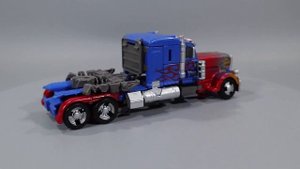 Transformers STUDIO SERIES Revenge of the Fallen Autobots (Bumblebee Jolt Sideswipe Optimus Prime)