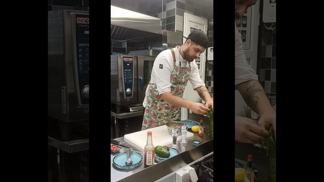 Тар - тар из лосося с Авокадо ! смотреть онлайн