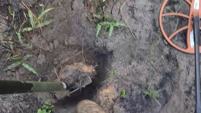 Testando novo detector Minelab E-trac com bobina coiltek 15"/minelab E-trac with 15" coiltek coil смотреть онлайн