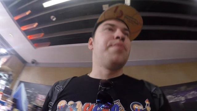 Пик Виктория - самая высокая точка Гонконга / Фуникулер в Гонконге / Гонконг #2 смотреть онлайн