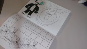 раскрашиваем раскраску skibidi туалет