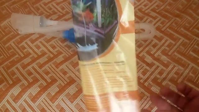 Сифон для аквариума и корм рыбкам смотреть онлайн