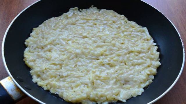 Картофельная пицца на сковороде